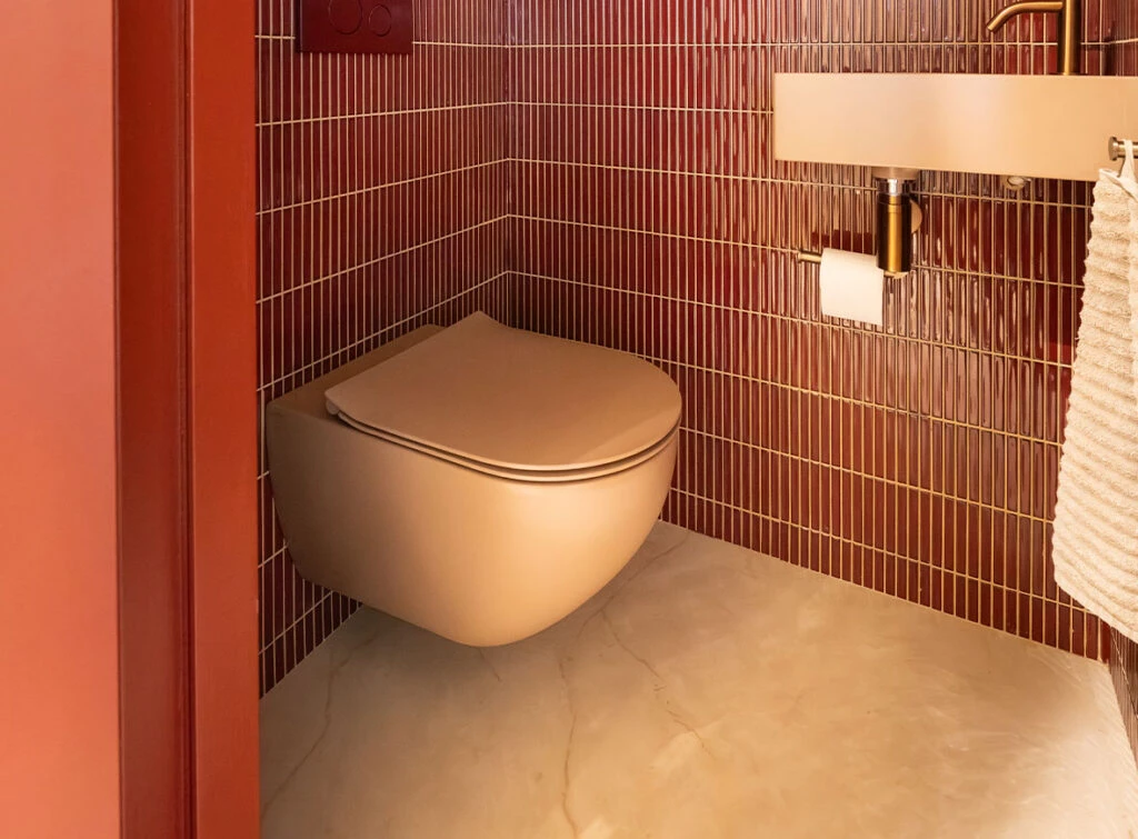 Houtlook, marmerlook en accenttegels in Barneveld