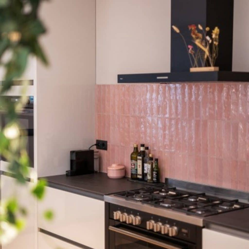 Trend tip: Marokkaanse zellige tegels in de badkamer of keuken